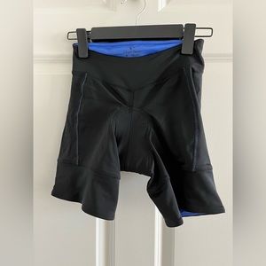 Pearl Izumi Select Wonen’s Attack Shorts size S